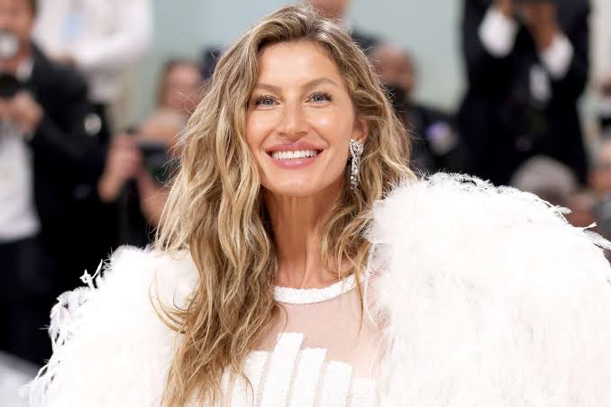 Gisele B Ndchen Vai Ao Met Gala Pela Primeira Vez Sozinha Ap S Div Rcio