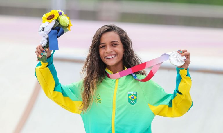 Rayssa Leal é a atleta mais citada do mundo em rede social durante Olimpíada