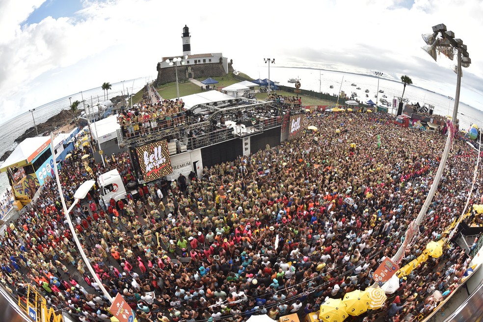 "Tem essa ideia de fazer um carnaval menor", declara secretário de turismo de Salvador