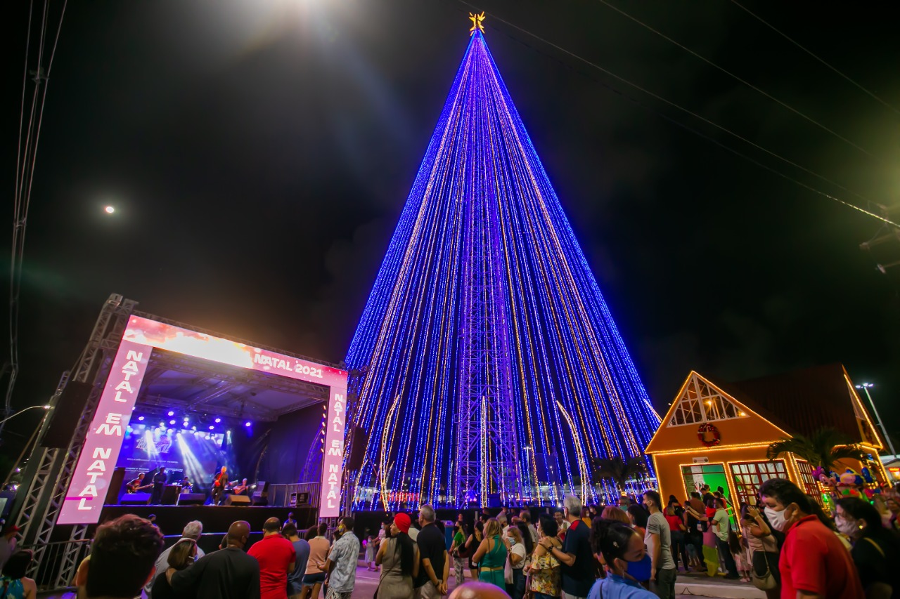 Árvore do Mirassol é acesa na noite desta sexta-feira (19), abrindo o Natal  em Natal | NOVO Notícias
