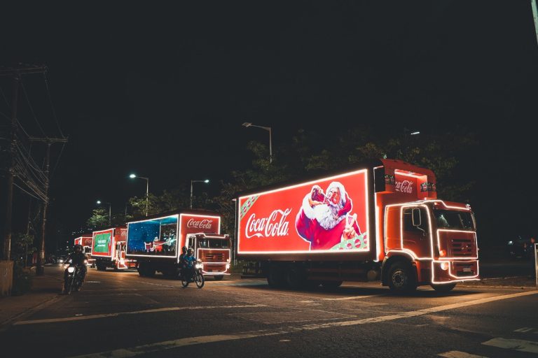 Caravana Iluminada da Coca-Cola passa em Natal neste fim de semana - Foto: Divulgação