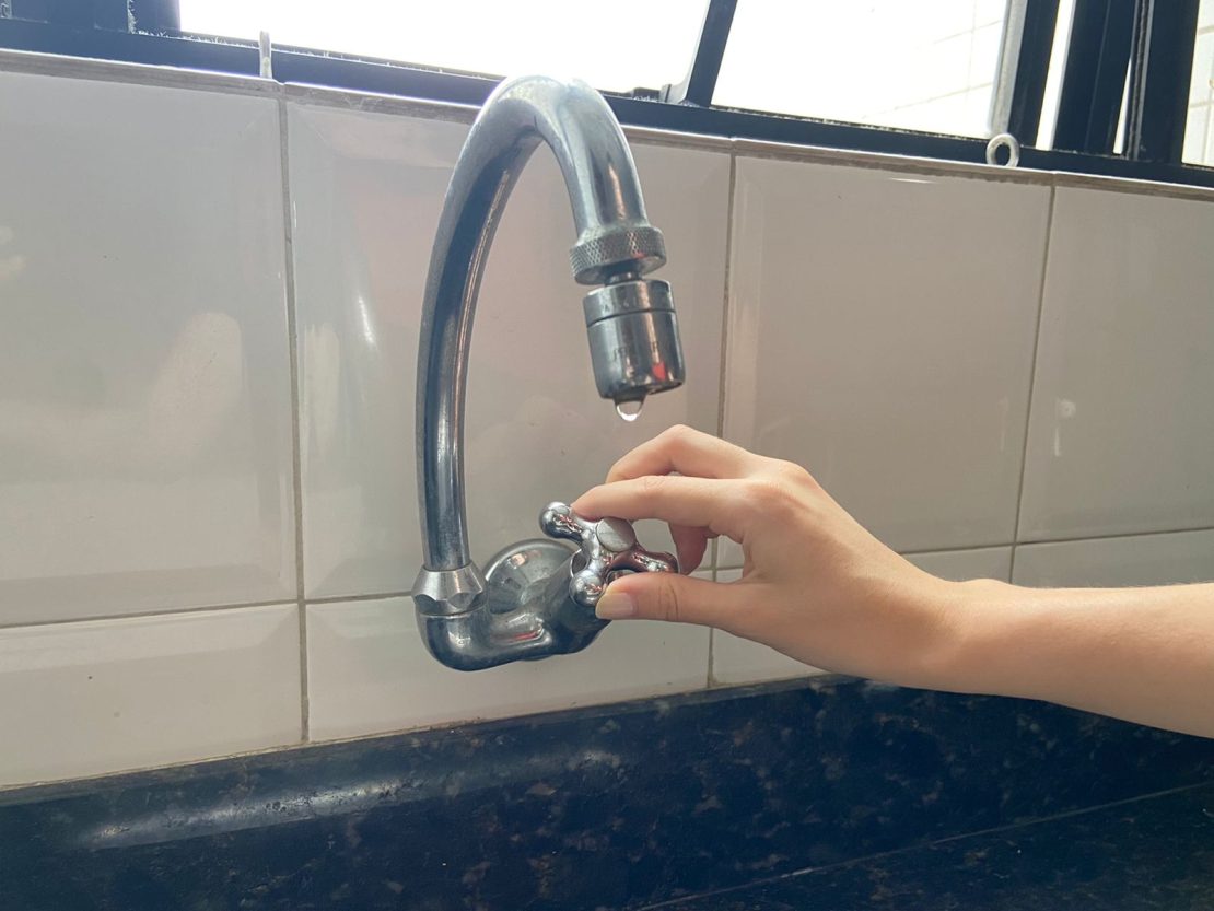 Vazamento afeta abastecimento de água em três bairros de Natal
