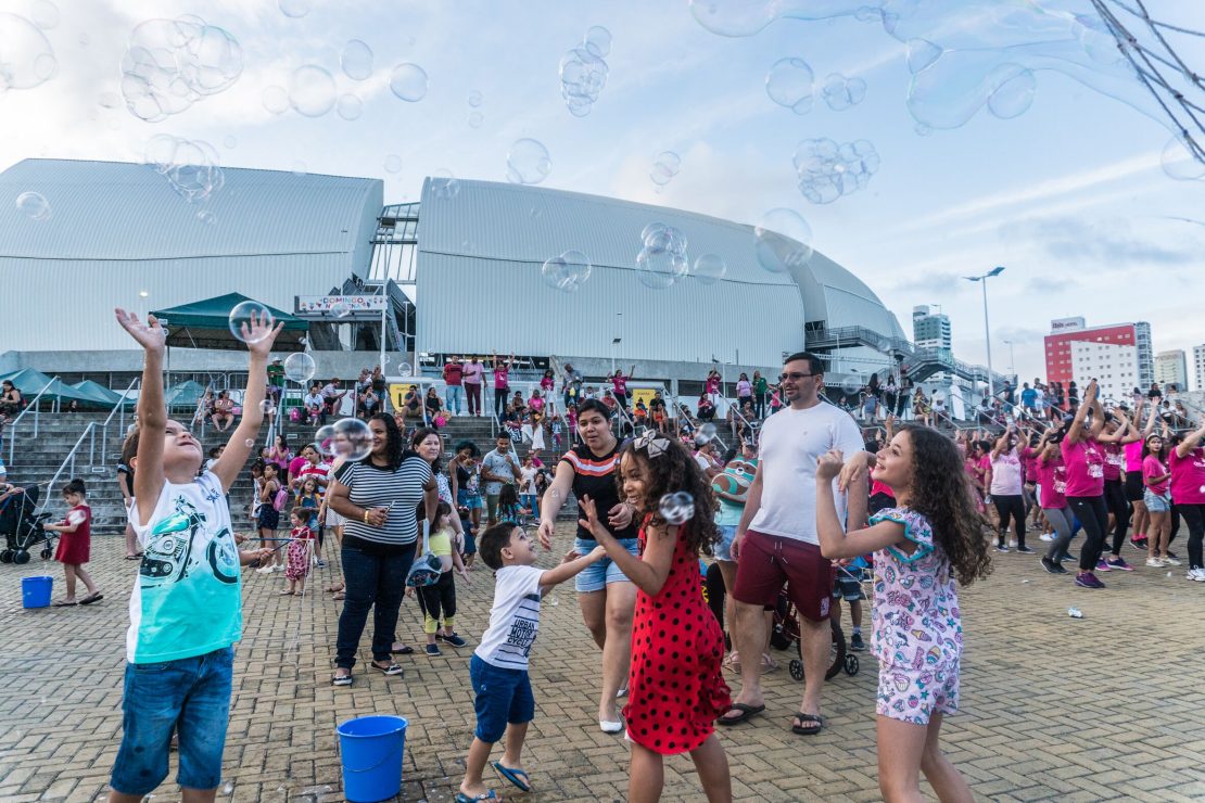 Domingo na Arena