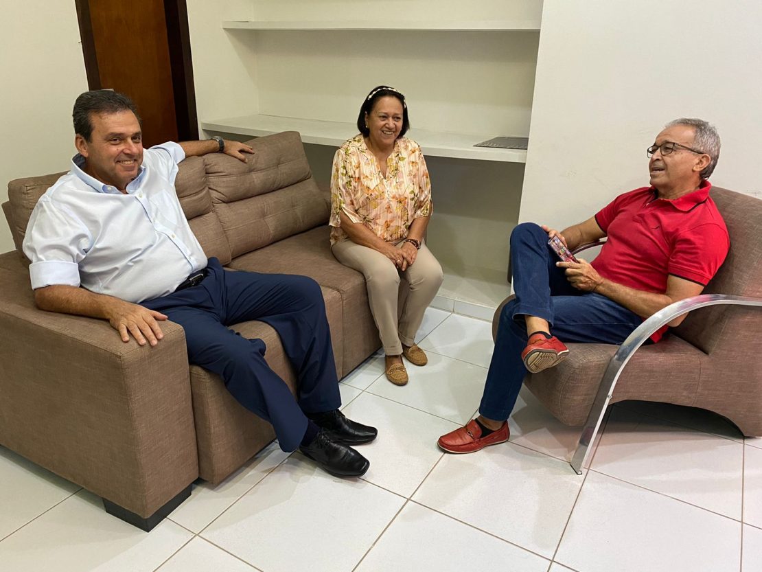 Carlos Eduardo e Fátima Bezerra selam aliança