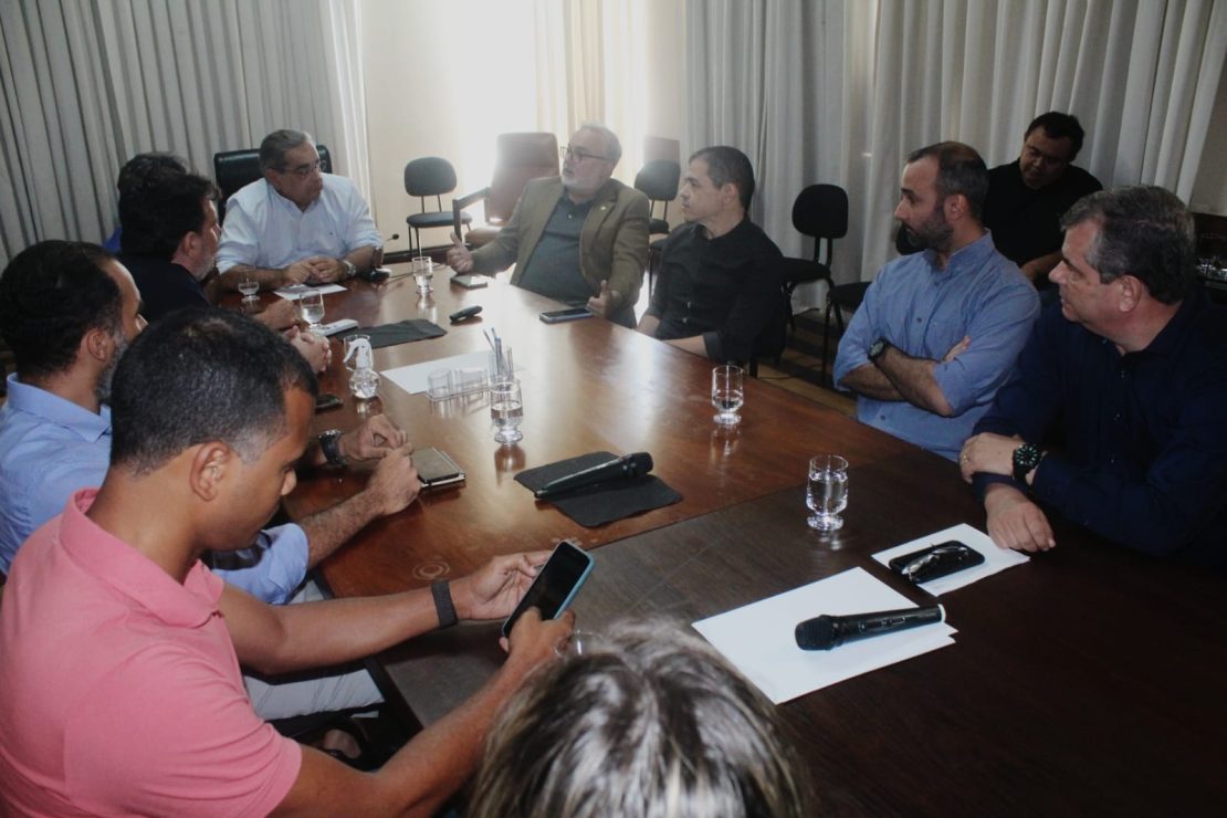 Reunião apresenta projeto Porto Potengi