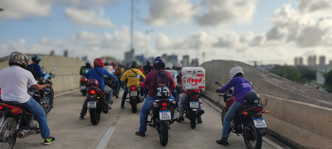 Motoentregadores em Natal