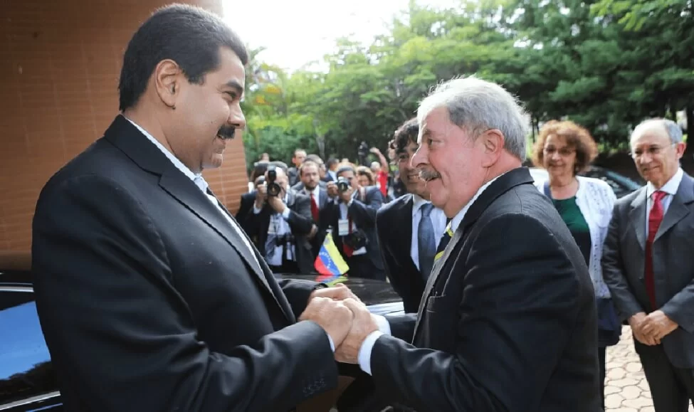 Nocilás Maduro e Lula