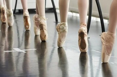 Dança gratuita: Escola de Ballet Professor Roosevelt Pimenta abre  inscrições | NOVO Notícias