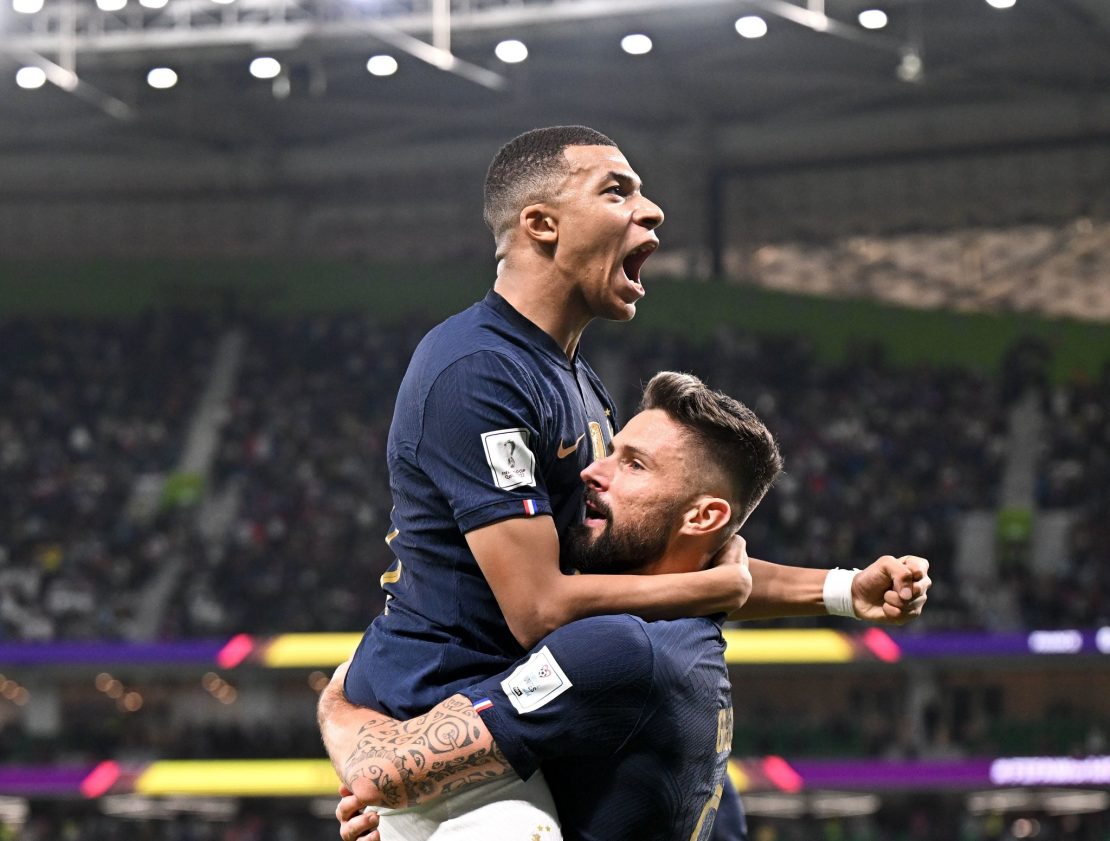 Mbappé e Giroud 