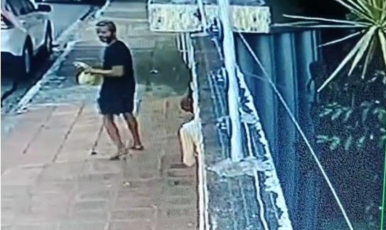 Homem roubou a mulher na porta da casa dela em Lagoa Nova