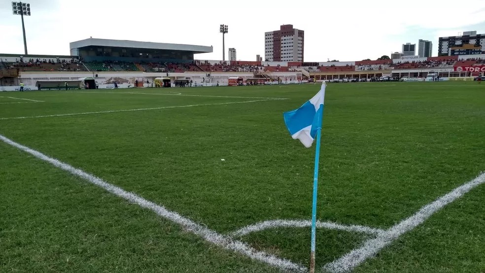 Partida de futebol entre Potiguar de Mossoró e América corre risco de ter torcida única e portões fechados