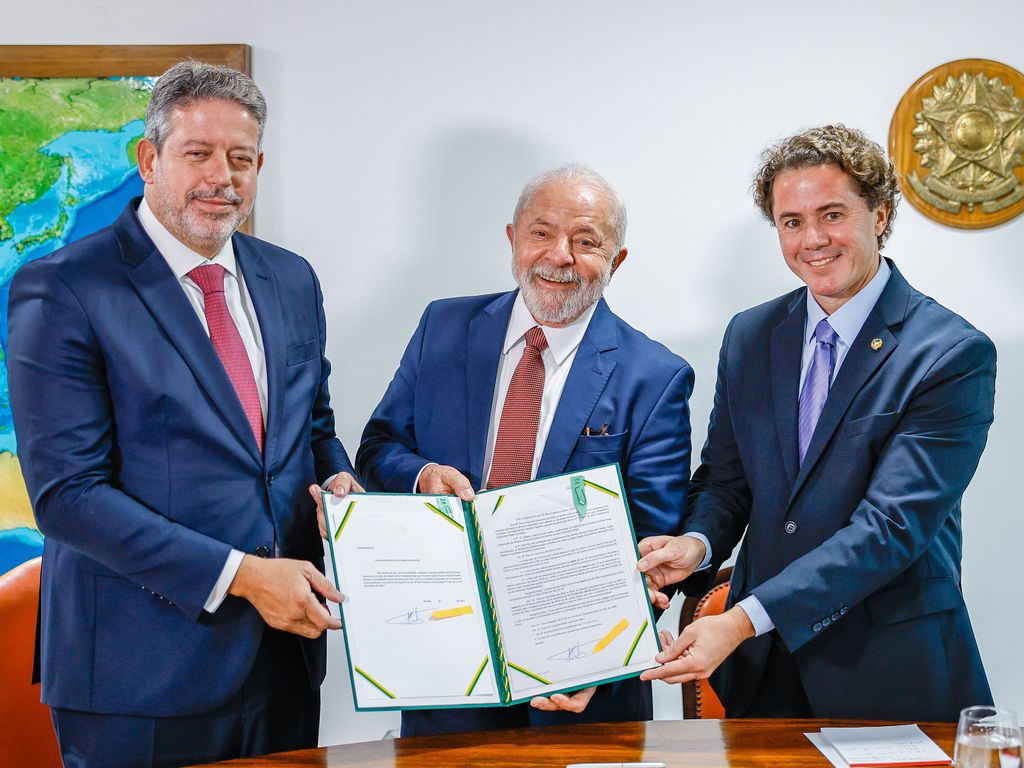 Lula entrega o novo arcabouço fiscal com mudanças ao Congresso. Foto: Ricardo Stuckert/PR