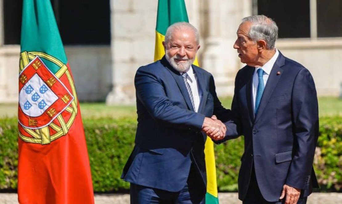 Em Portugal, Lula é recebido com honras militares pelo presidente Marcelo Rabelo