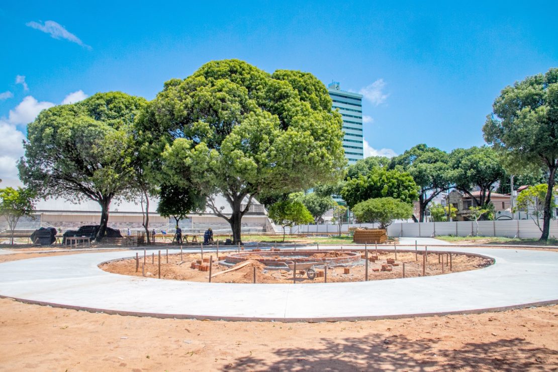 Reforma da Praça Pedro Velho deve ser finalizada até agosto