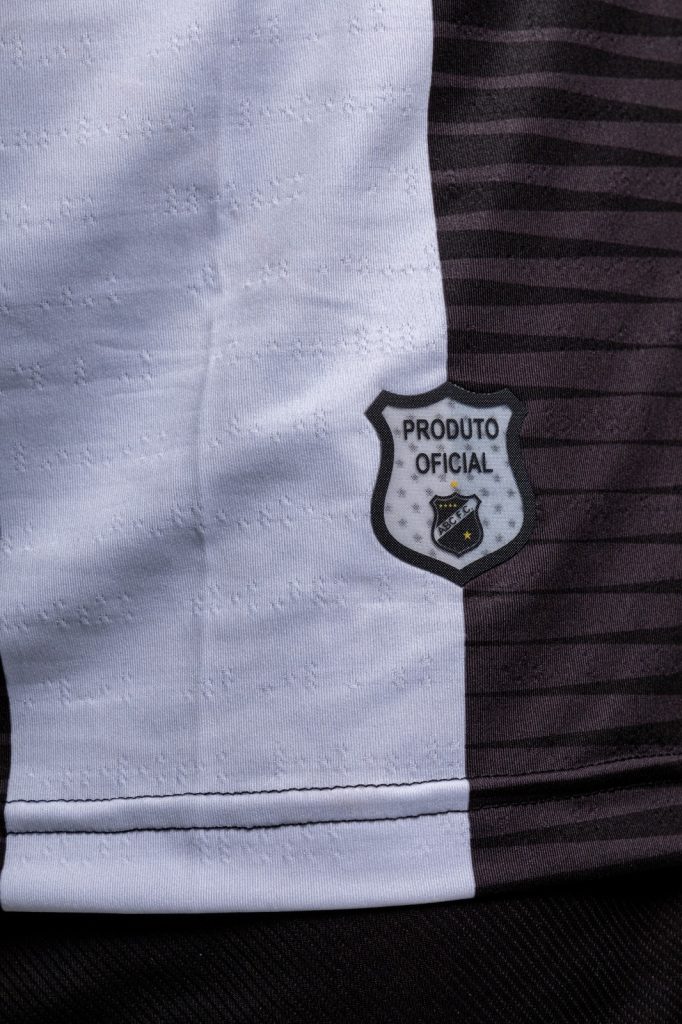 ABC lança camisa com nomes de ídolos em braile