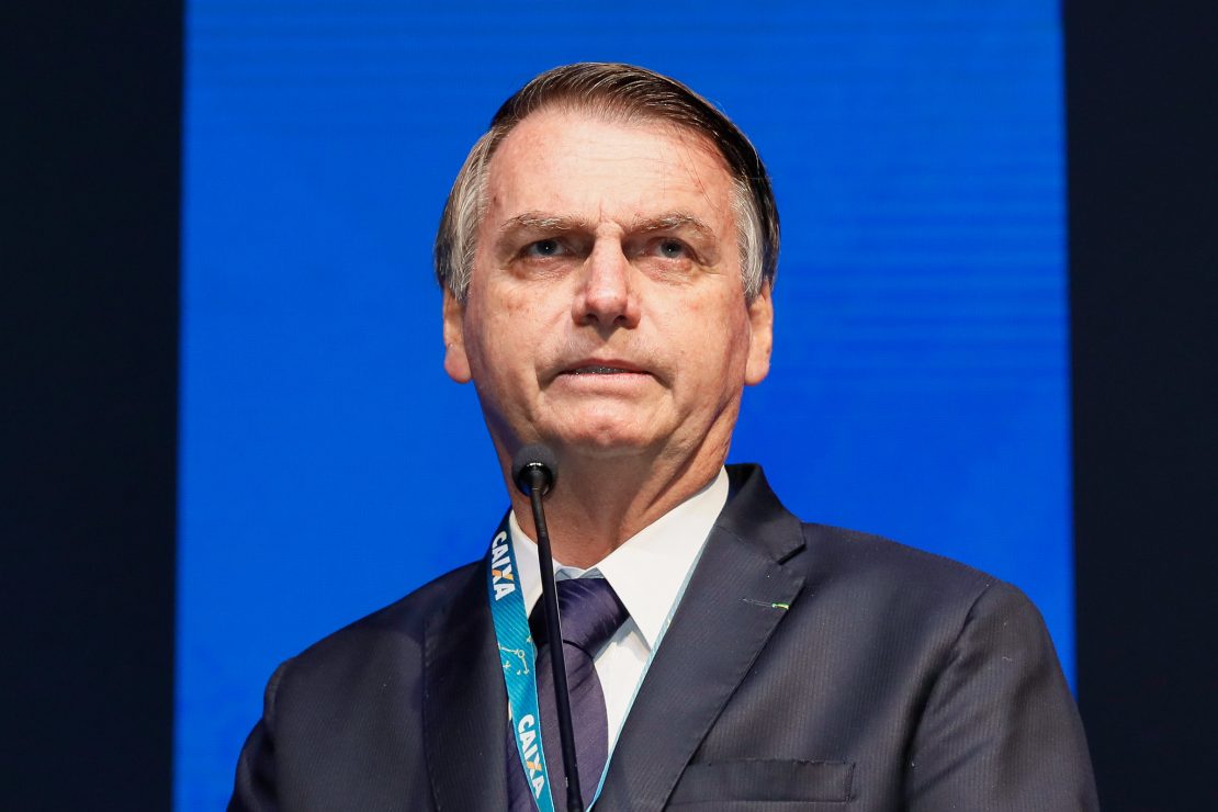 Ações de Bolsonaro em 2022 renderam calote bilionário para a Caixa