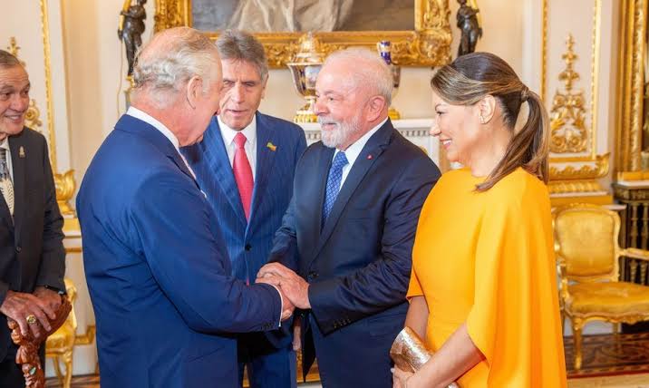 Rei Charles III pede a Lula que Brasil cuide da Floresta Amazônica - Foto: Ian Jones/Buckingham Palace