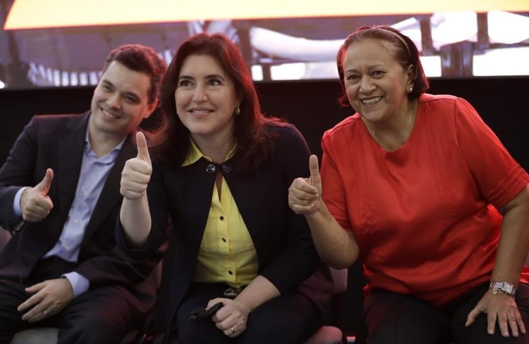 A sintonia do trio Simone Tebet, Fátima Bezerra e Walter Alves, no Planejamento por Natal, na última quinta-feira, quando ela veio lançar o Brasil Participativo, em Natal. Foto: Assecom/GovRN