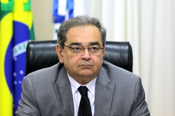 Decreto criando cargo de secretário executivo de Concessões e PPPs em Natal foi assinado por Álvaro Dias. Foto: Aléx Régis
