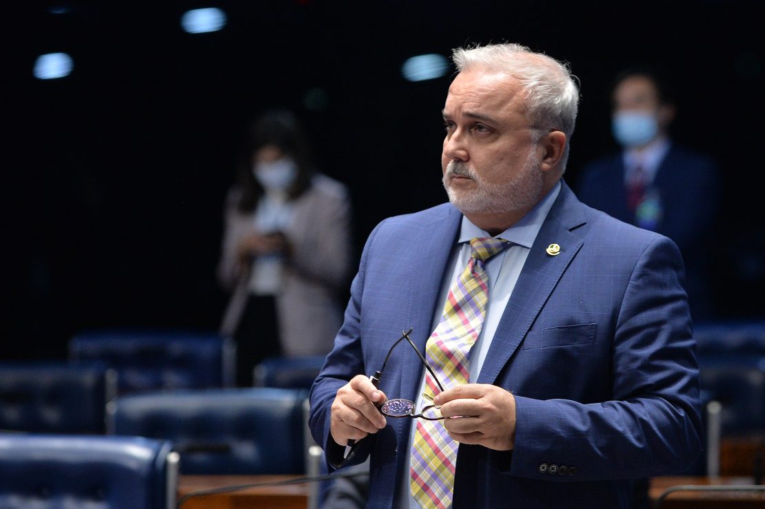 Jean Paul PRates defendeu uso da tecnologia pelo Petrobras. Foto: Alessandro Dantas/PT no Senado