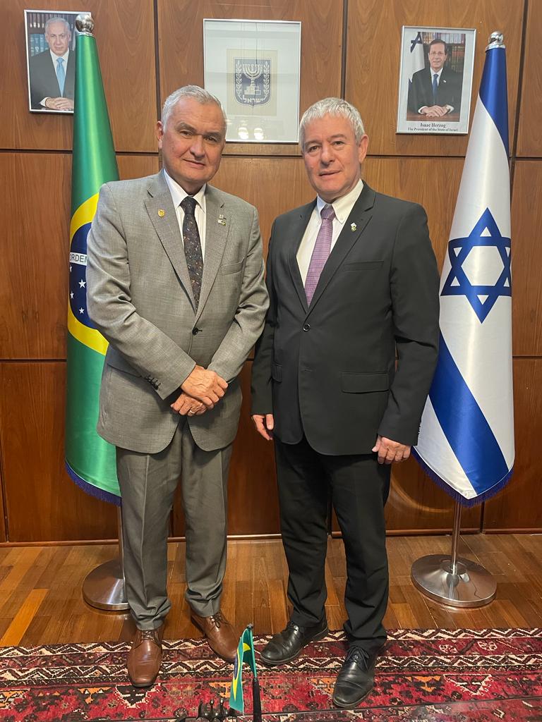 O deputado federal General Girão se reuniu nesta quinta-feira (15) com o embaixador de Israel no Brasil, Daniel Zohar Zonshine, na Embaixada de Israel em Brasília