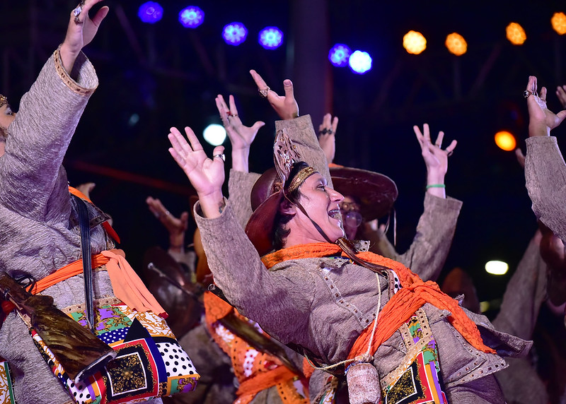 Show de cores marca estreia do “Chuva de Bala no País de Mossoró"