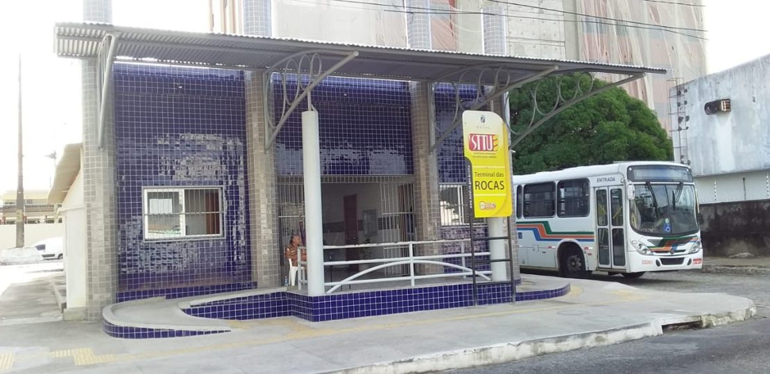 Terminal de ônibus do bairro Rocas, na Zona Leste de Natal - Foto: STTU