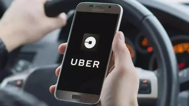 Novo golpe do Uber: motoristas ativam corridas sem passageiros no carro