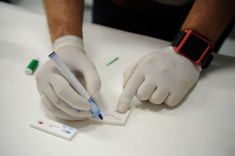 Faculdade realiza testes rápidos de hepatites virais em Natal