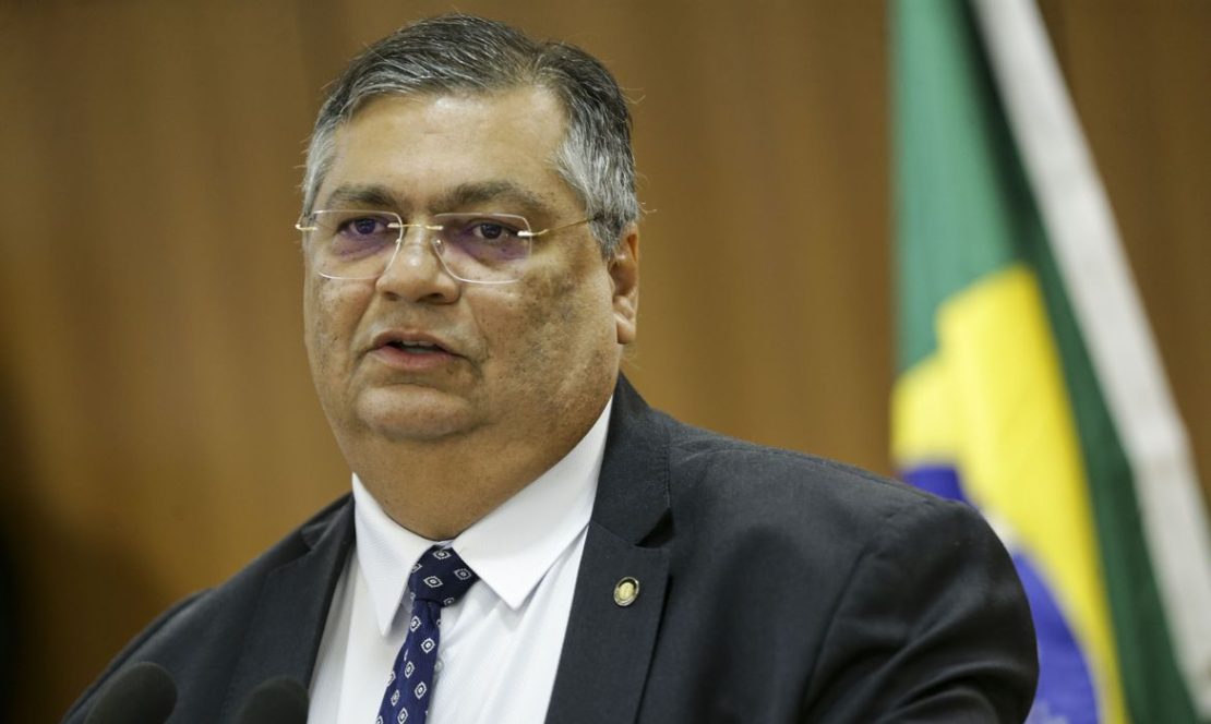 Dino não descarta hipótese de sabotagem em caso de apagão