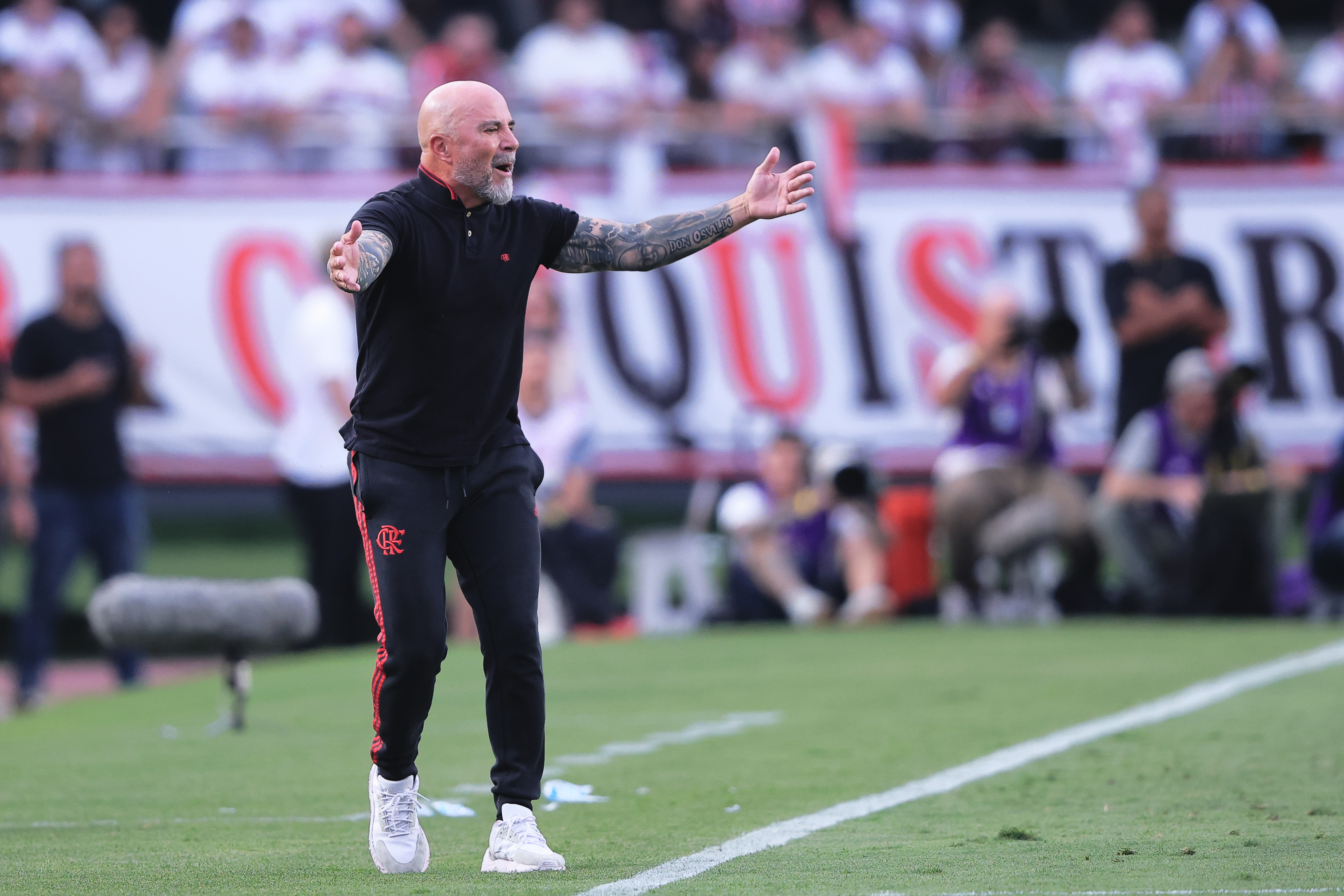 Sampaoli está fora do Flamengo.  Foto: ETTORE CHIEREGUINI/AGIF - AGÊNCIA DE FOTOGRAFIA/AGIF - AGÊNCIA DE FOTOGRAFIA/ESTADÃO CONTEÚDO