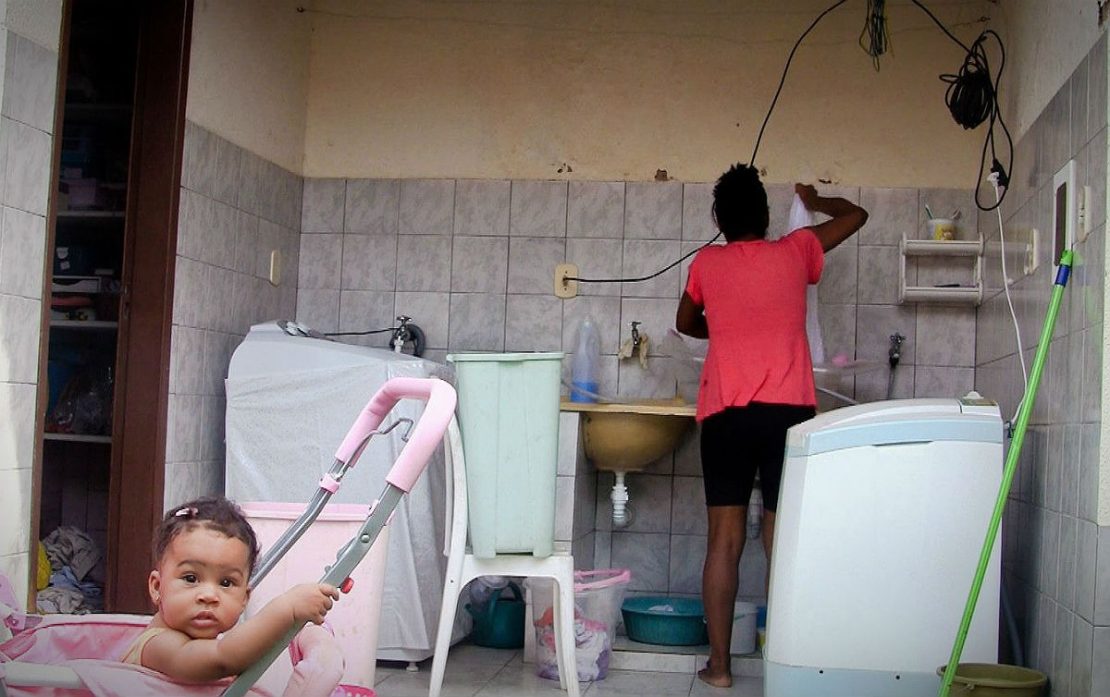 Invisibilidade do trabalho doméstico foi o tema do Enem 2023. Foto: EBC