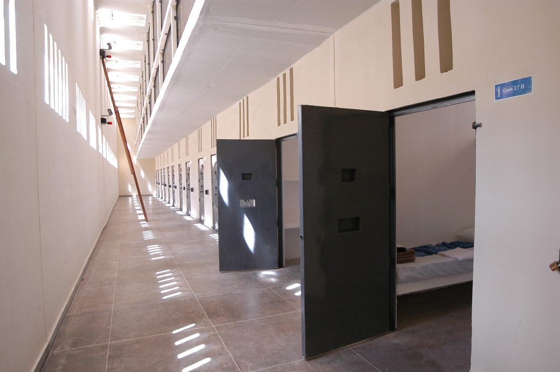 Fuga do presídio federal de Mossoró teria sido possibilitada por abertura em cela. Foto: Sispen