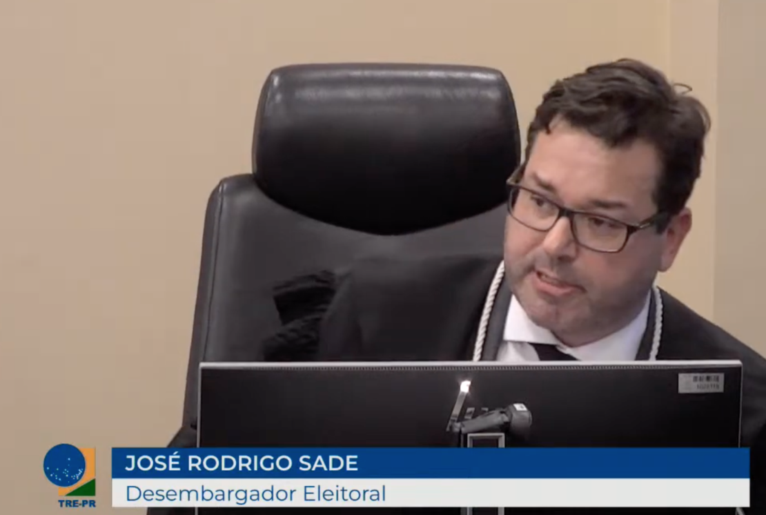 José Rodrigo Sade votou pela cassação de Sérgio Moro e com isso empatou o placar do julgamento. Foto: Reprodução TRE-OR