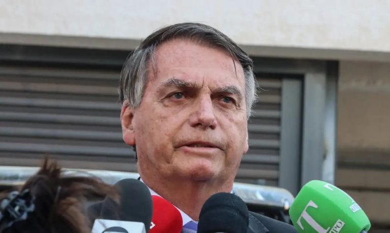 Jair Bolsonaro disse que só está pensando no pleito municipal de 2024. Foto: Valter Campanato/Agência Brasil