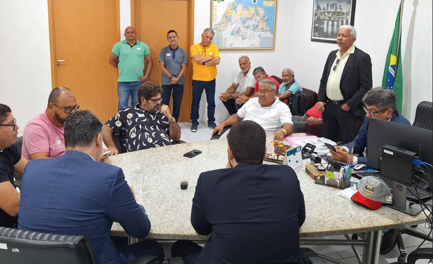 Sintro anunciou greve dos motoristas de ônibus por tempo indeterminado em Natal. Foto: Sintro/Instagram