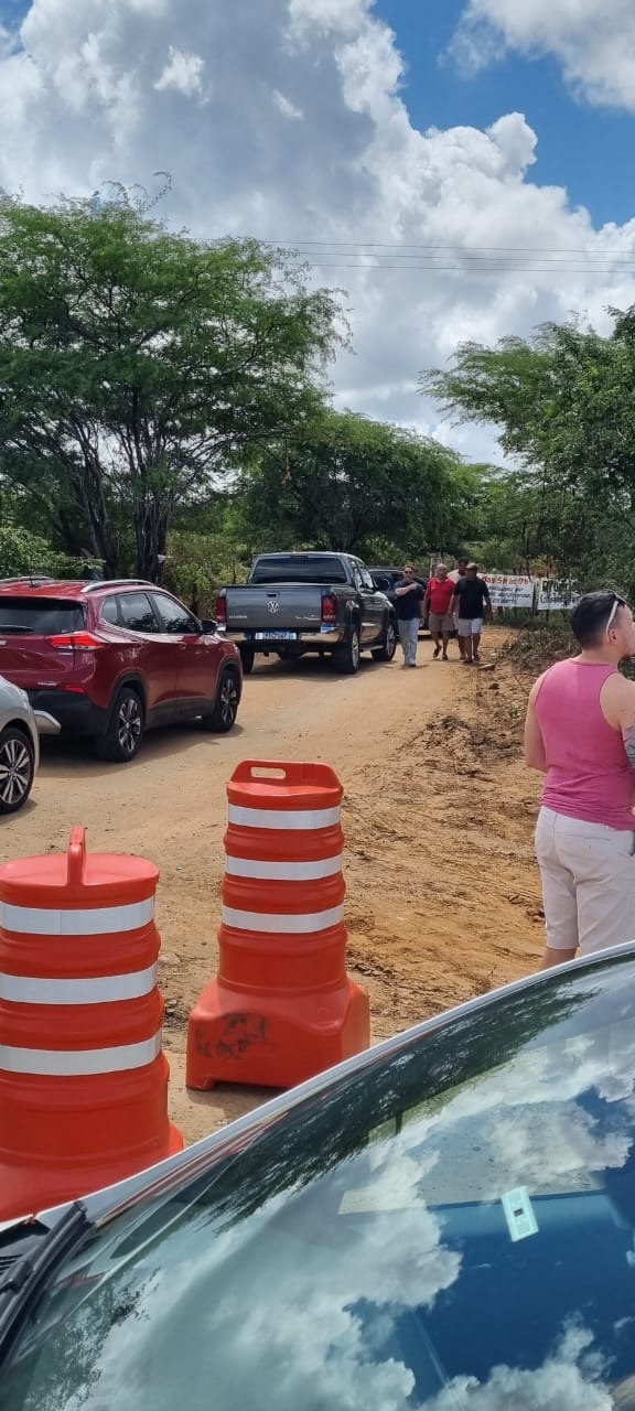 Desvio da BR-304 por propriedades particulares foi fechado neste domingo (19). Foto: Redes Sociais