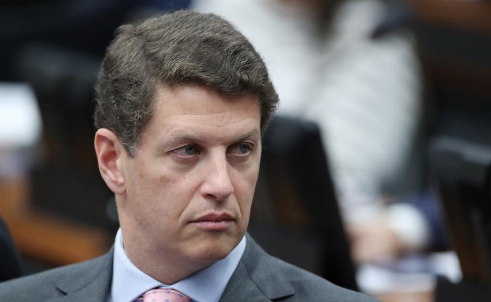 O relator da PEC da Drogas na CCJ da Câmara, deputado Ricardo Salles (PL-SP), não fez alterações no texto do Senado para garantir uma aprovação mais rápida. Foto: Bruno Spada/Câmara dos Deputados