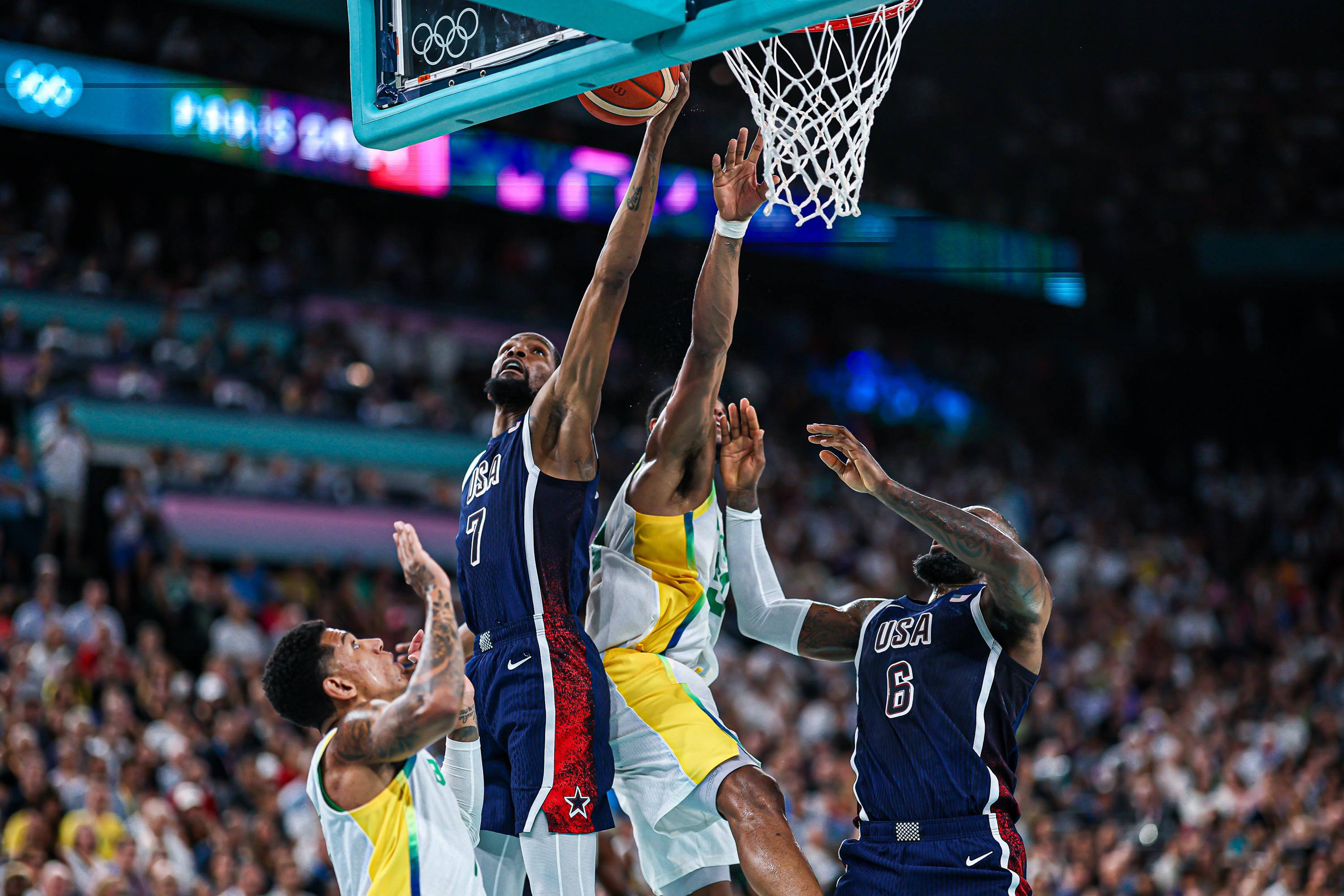 Brasil perdeu no basquete para os EUA por 122 a 87. Foto: Wander Roberto/COB