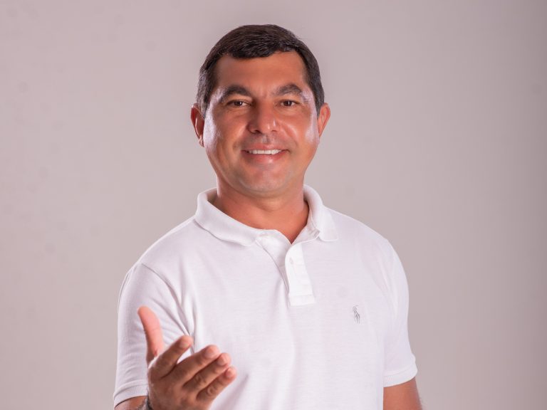 O candidato do PSD, Algacir, aparece como preferido da população para ser o futuro prefeito de Montanhas. Foto: Divulgação