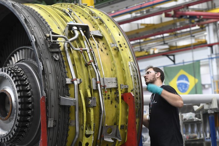 Governo deve tomar medidas estratégicas para enfrentar o “ataque” à indústria brasileira, como fizeram outros países. Foto: José Paulo Lacerda