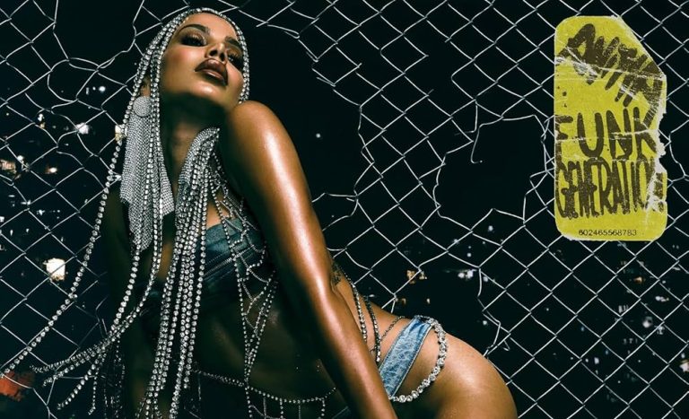 Anitta aparece duas vezes na lista de indicados ao Grammy Latino 2024. Fot: Reprodução