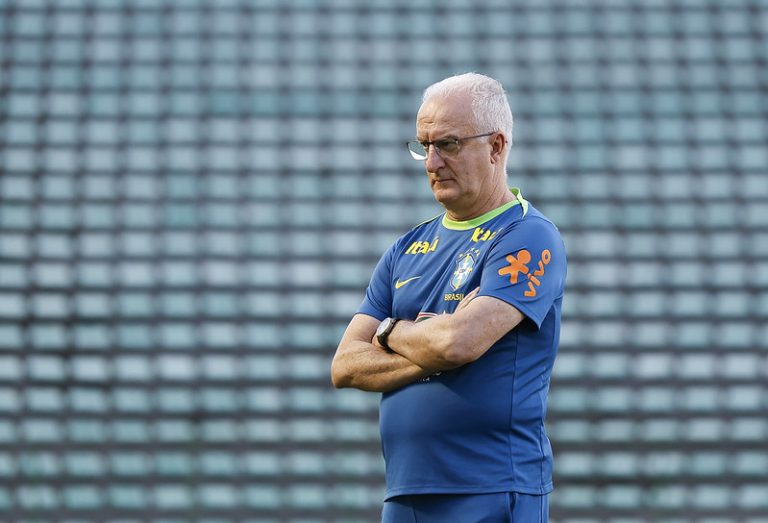 Seleção brasileira, comandada por Dorival Júnior, ocupa a quarta posição nas Eliminatórias, com 13 pontos. Foto: Rafael Ribeiro/CBF