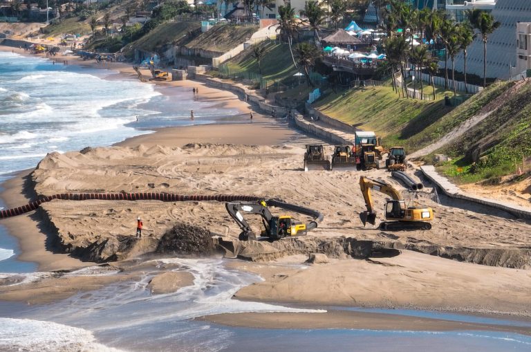 Decisão sobre suspensão ou não da engorda de Ponta negra só deverá ser tomada após as eleições municipais. Foto: Abraão Júnior/Secom Natal