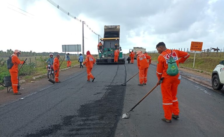 Estrada que liga Goianinha à praia de Pipa está recebendo investimento de R4 18 milhões. Fotos: Divulgação