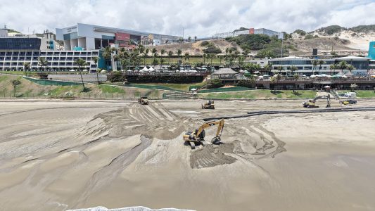 Engorda da praia de Ponta Negra tem como ponto principal alargar a faixa de areia em até 100 metros na maré baixa. Foto: Divulgação