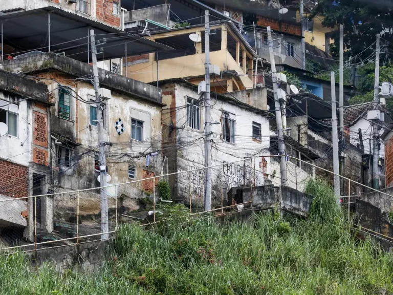 Entre as vinte favelas e comunidades urbanas mais populosas do País, oito estavam na Região Norte. Foto: Fernando Frazão/Agência Brasil