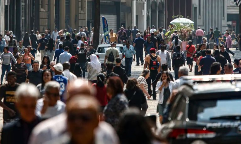 Taxa de desocupação alcançou 8,8 pontos percentuais abaixo do recorde da série histórica da PNAD Contínua. Foto: Paulo Pinto/Agência Brasil