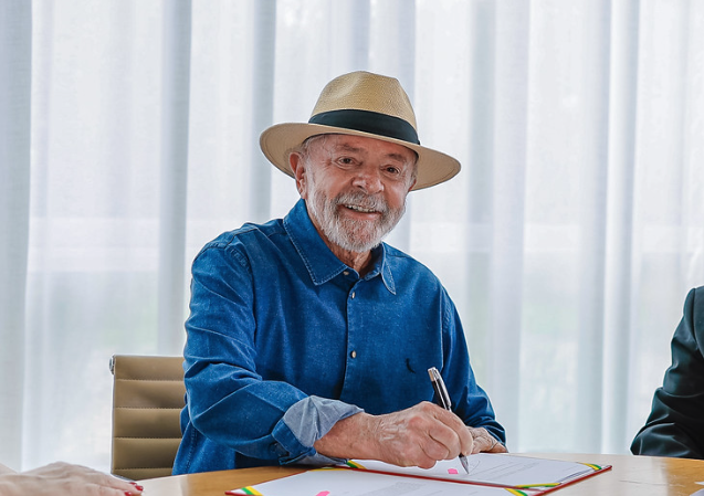 Em áreas decisivas, Lula parece ter sido abandonado pela sorte e pela habilidade política, como mostrou o ano de 2024. Foto: Ricardo Stuckert/PR