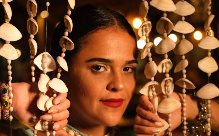 Camila Masiso, que vive em Portugal, enfrentou desafios, atravessou oceanos e amadureceu como artista independente. Foto: Divulgação